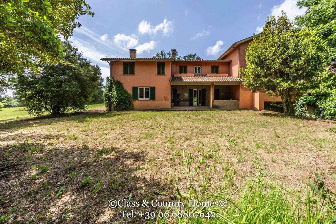 Villa in Manziana, Lazio, Italy 2 - 14264478