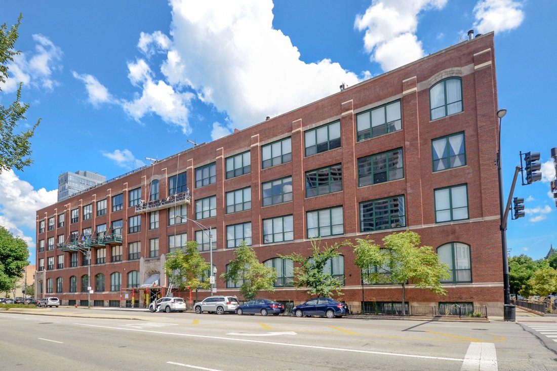 Condo in Chicago, Illinois, United States 1 - 14255627