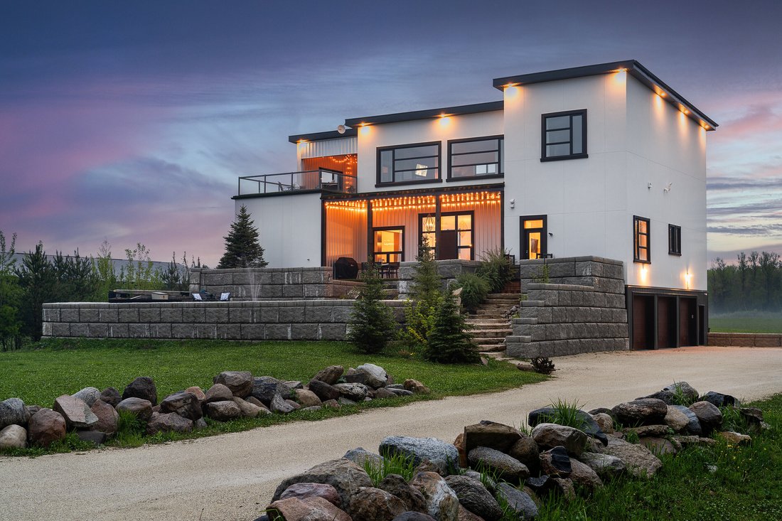 Epitome Of Luxurious Living In Nottawa, Ontario, Canada For Sale (14255886)