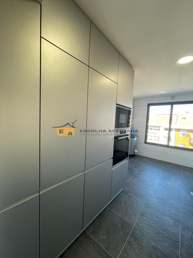 Apartment in Cedofeita, Santo Ildefonso, Se, Miragaia, Sao Nicolau e Vitoria, Porto District, Portugal 2 - 14257983