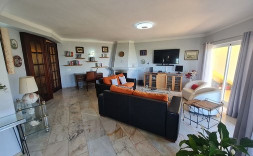 House in Lagoa e Carvoeiro, Algarve, Portugal 1