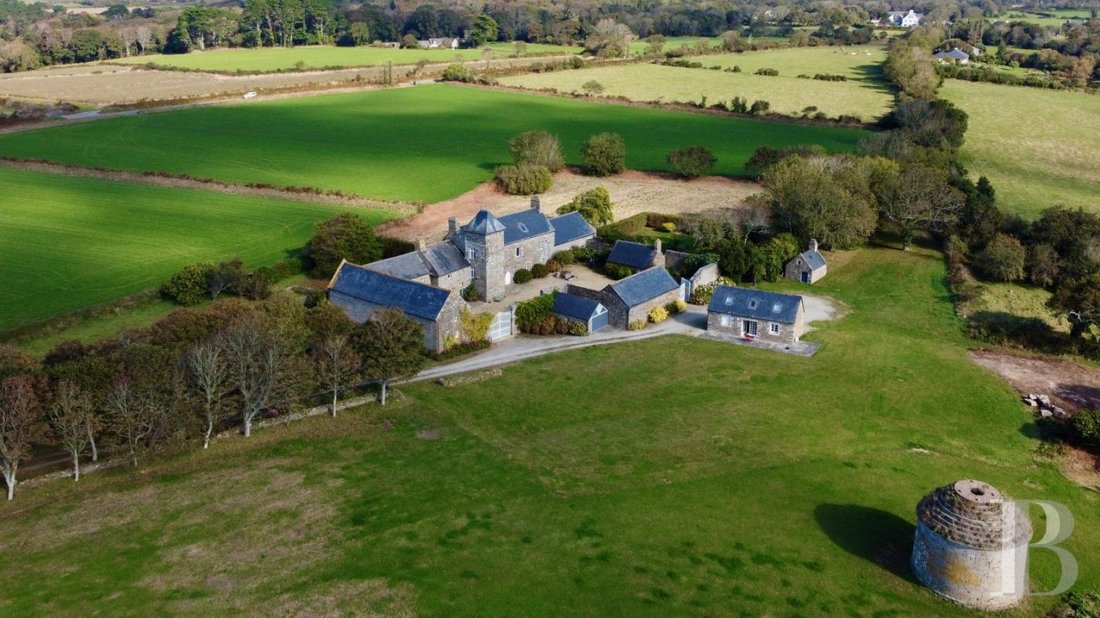 A 14th Century Manor House With Outbuildings Set In In Brest, Brittany