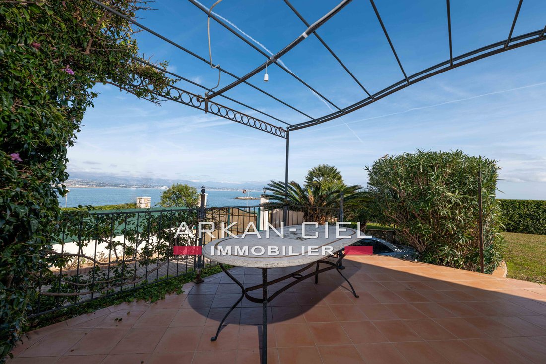 Villa in Juan les Pins-Gallice, Antibes, France 5 - 14256333