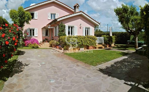 Villa a Pietrasanta, Toscana, Italia 1