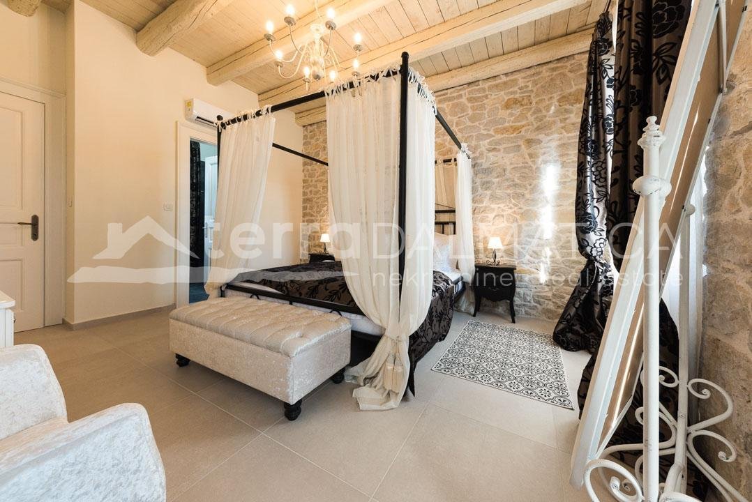 Villa in Grad Skradin, Sibenik-Knin County, Croatia 4 - 14264579