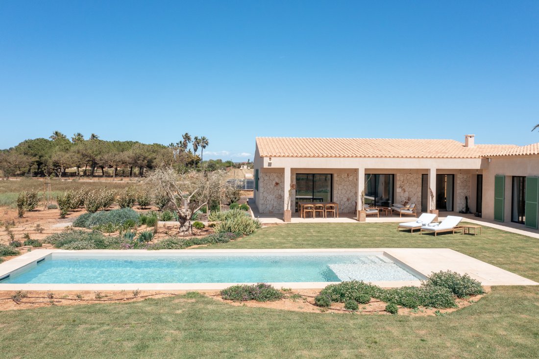 Finca in Campos, Balearic Islands, Spain 2 - 14264608