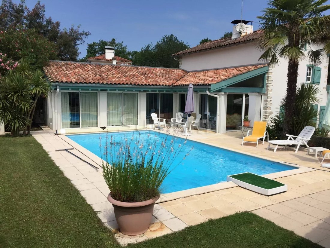 House in Pey, Nouvelle-Aquitaine, France 2 - 13726126