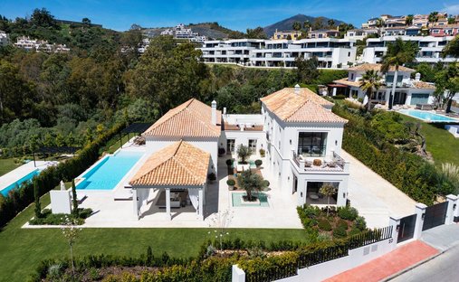 Villa a Puerto Banus, Marbella, Spagna 1
