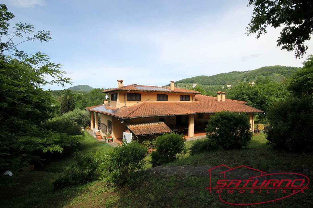 Villa in Area Monte San Quirico - Sant'Alessio, Lucca, Tuscany 1 - 14267013