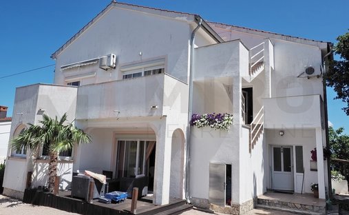 House in Malinska, Primorje-Gorski Kotar County, Croatia 1