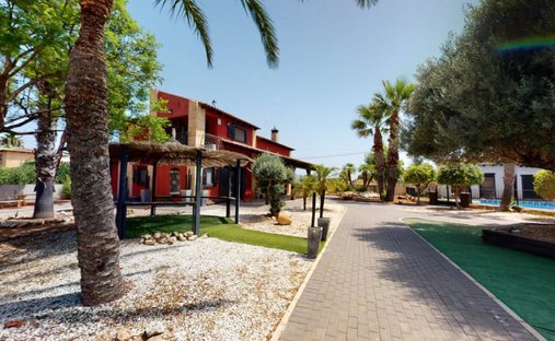 Villa in Catral, Valencian Community, Spain 1