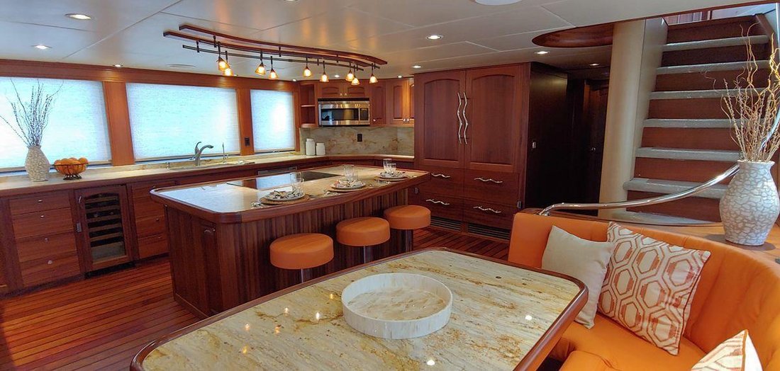 Motor Yacht in United States 4 - 14265202