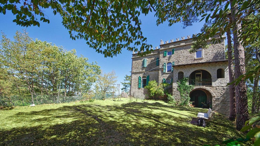 Whispers of Rome: A Timeless Castle Reborn in Emilia-Romagna’s Hills