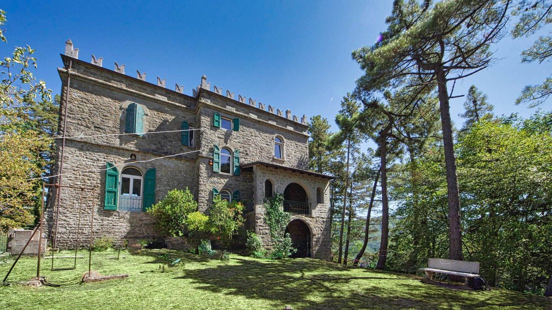 Whispers of Rome: A Timeless Castle Reborn in Emilia-Romagna’s Hills