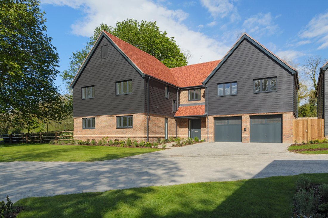 Stunning New Luxury Home In Gated Golf In Lyminge, England, United