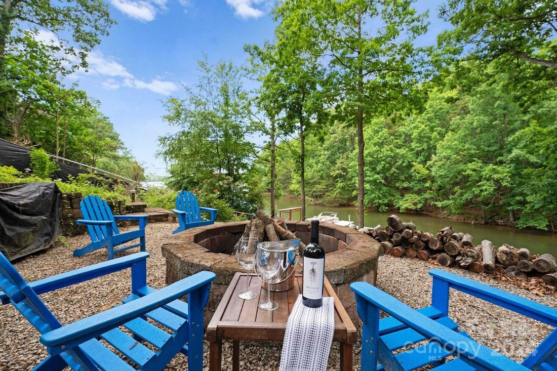 146 Paradise Peninsula Road En Mooresville, Carolina Del Norte, Estados