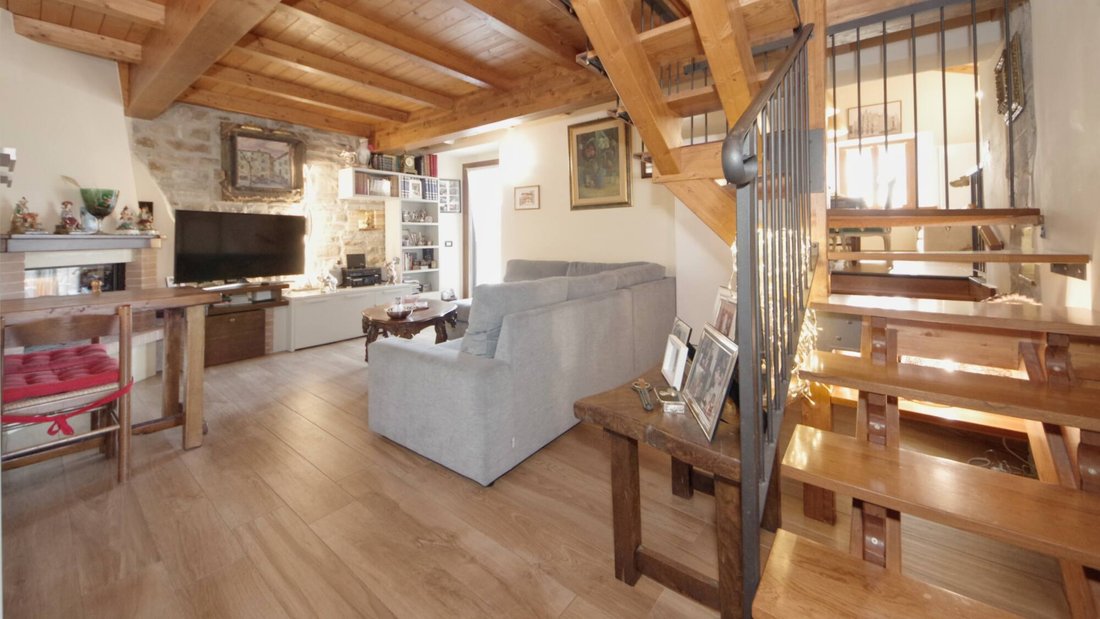 Villa in Lama Mocogno, Emilia-Romagna, Italy 1 - 14274077