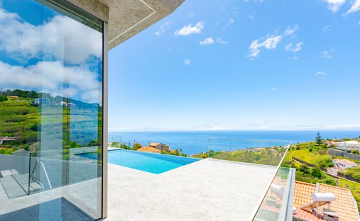 House in Estreito da Calheta, Madeira, Portugal 1