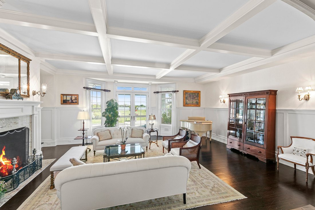 House Westhampton Beach In Westhampton Beach, New York, United States