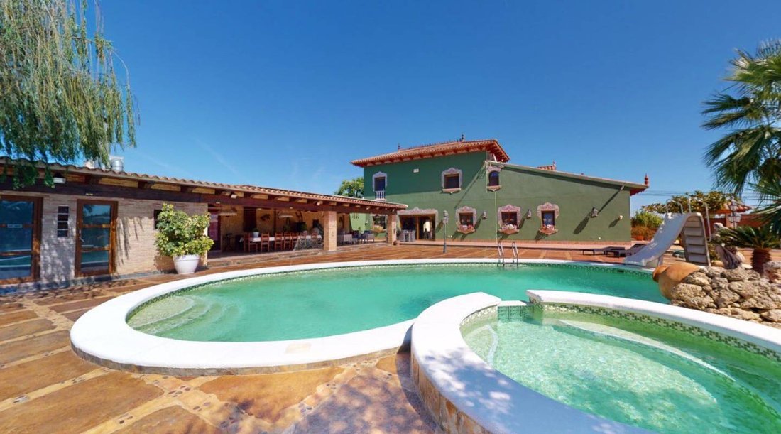 Villa in Almoradi, Valencian Community, Spain 2 - 14265223