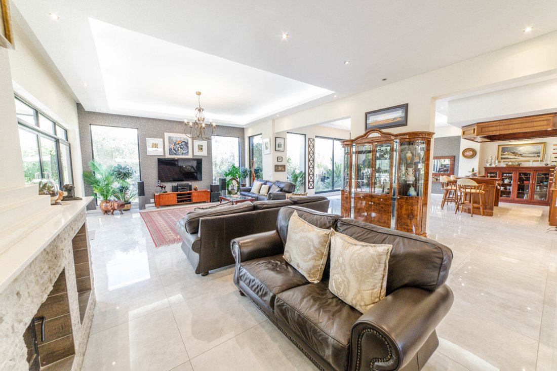 House in Riverglen, Gauteng, South Africa 4 - 14273962