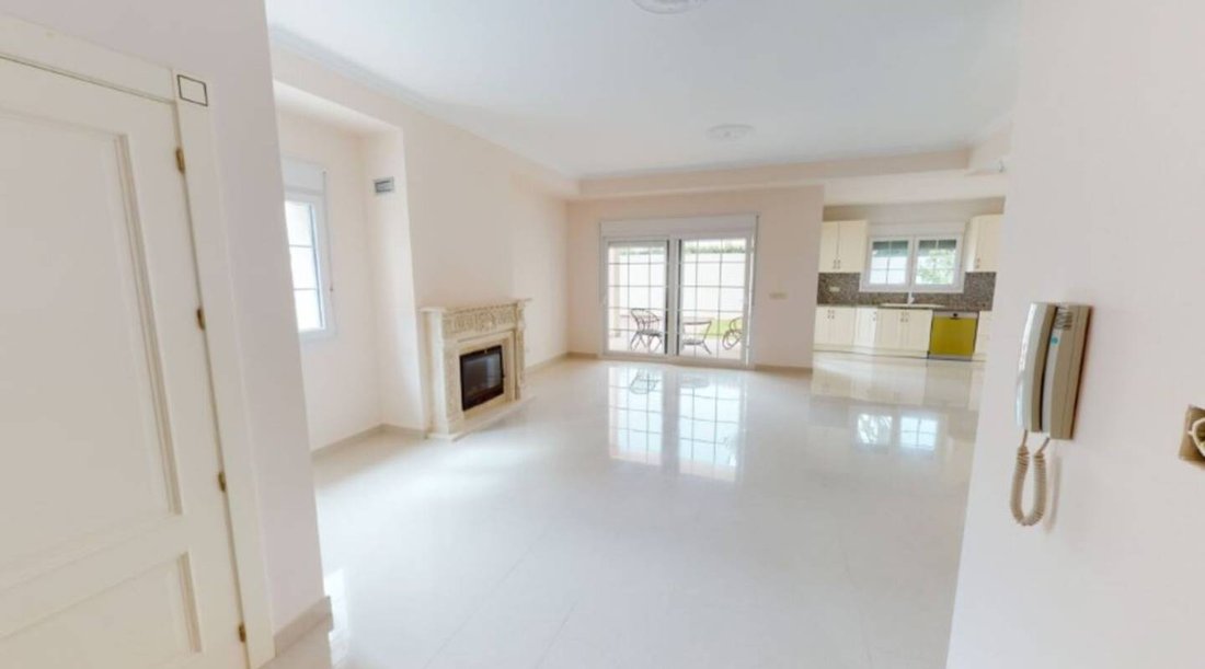 Villa in Cabo Roig, Orihuela, Valencian Community 2 - 14265232