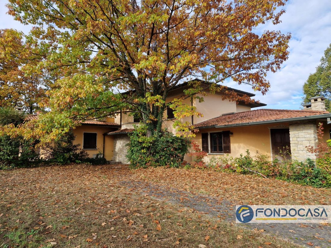 Villa in Cazzago San Martino, Lombardy, Italy 2 - 14272587