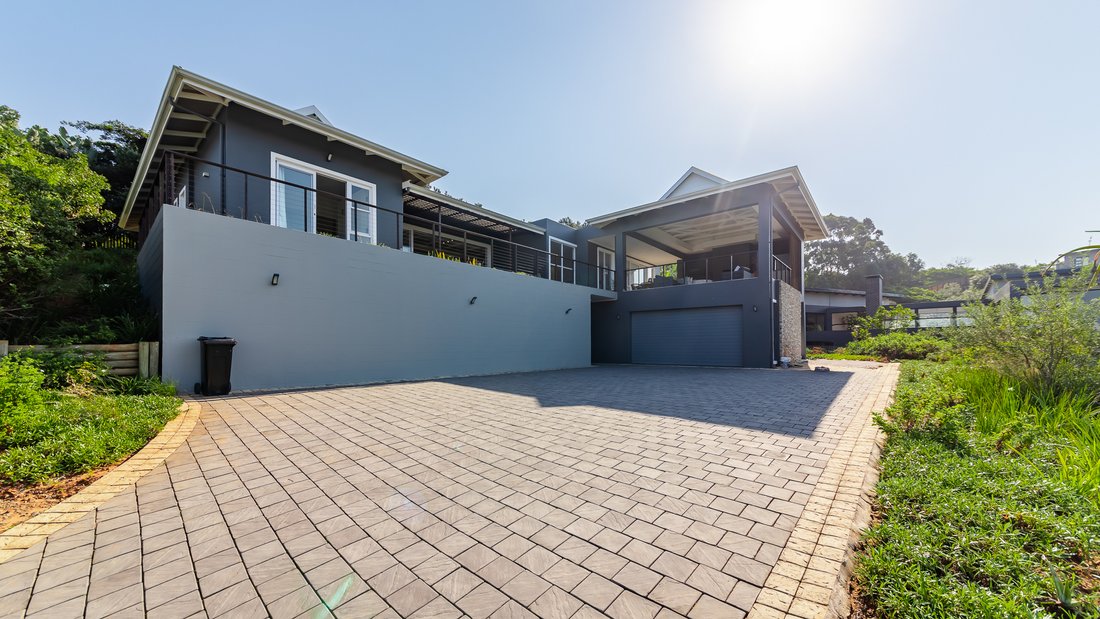 Country House in Dolphin Coast, KwaZulu-Natal, South Africa 1 - 14273954