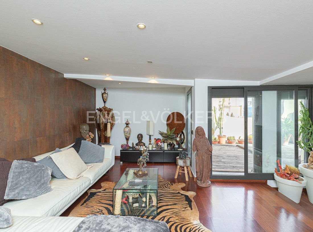 Picture of Amazing Penthouse In Eixample Esquerra In Barcelona, Catalonia, Spain ...