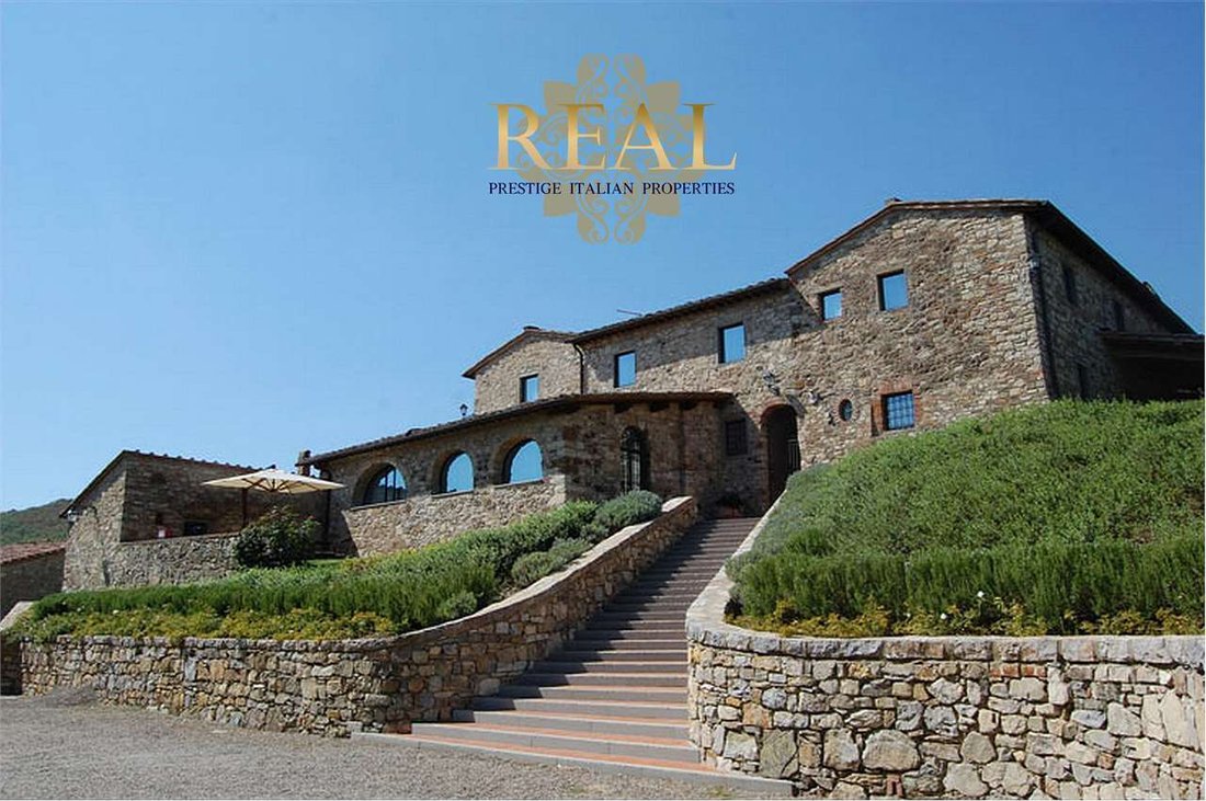 Estate in Castellina in Chianti, Tuscany, Italy 3 - 14272476