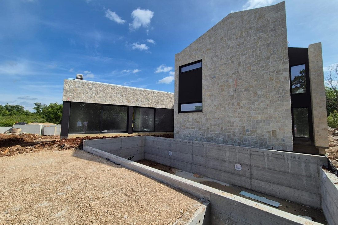 Villa in Veleniki, Istria County, Croatia 3 - 13810897