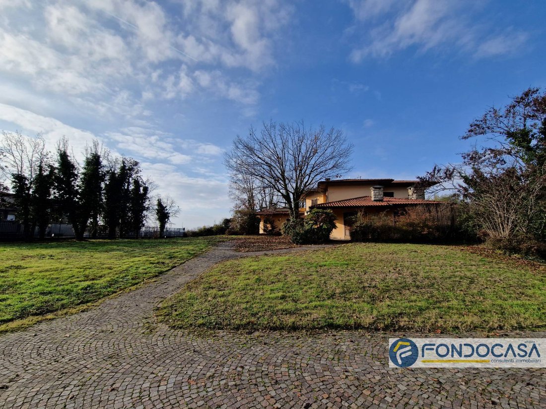 Villa in Cazzago San Martino, Lombardy, Italy 3 - 14272587