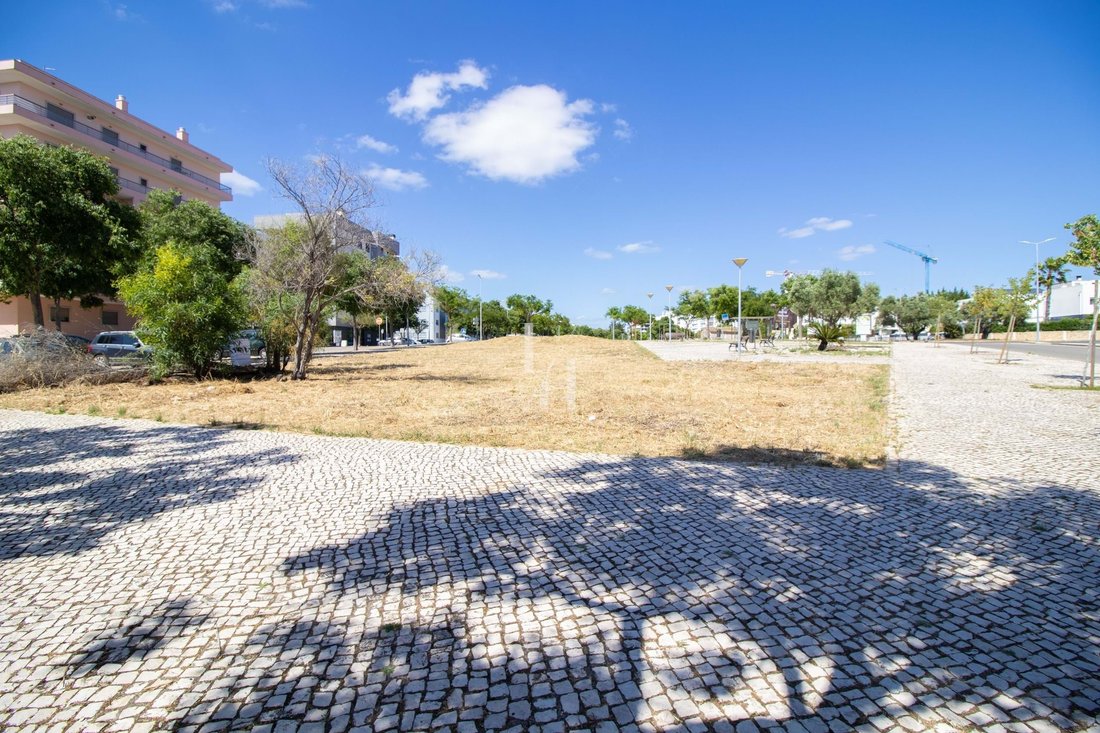 Land in Loule (Sao Clemente), Algarve, Portugal 3 - 14268685