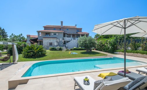 House in Liznjan, Istria County, Croatia 1