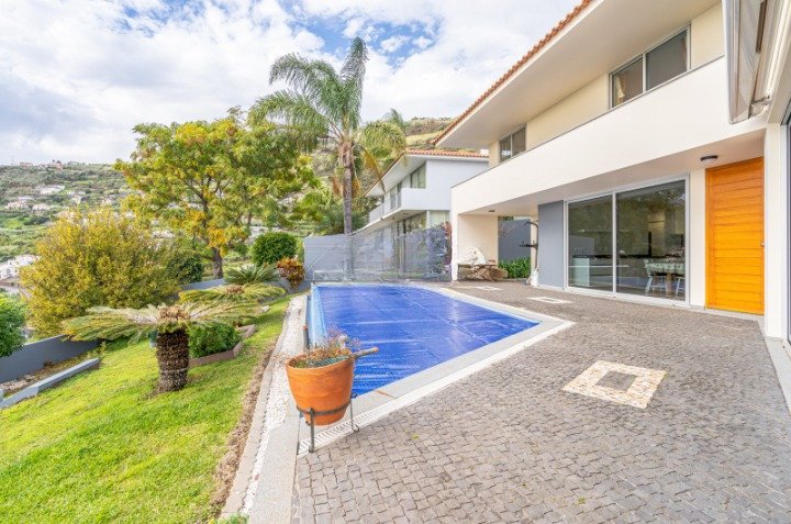 Townhouse in Estreito da Calheta, Madeira, Portugal 2 - 14269589