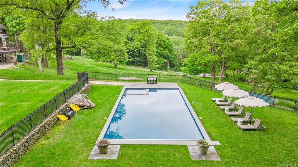 Majestic Home On Four Open Rolling In Mount Kisco, New York, United