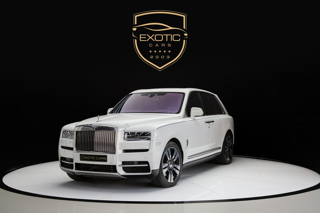 Suv in Dubai, Dubai, United Arab Emirates 1 - 14274261