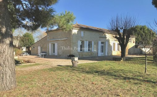 House in Saint-Sulpice-de-Faleyrens, Nouvelle-Aquitaine, France 1