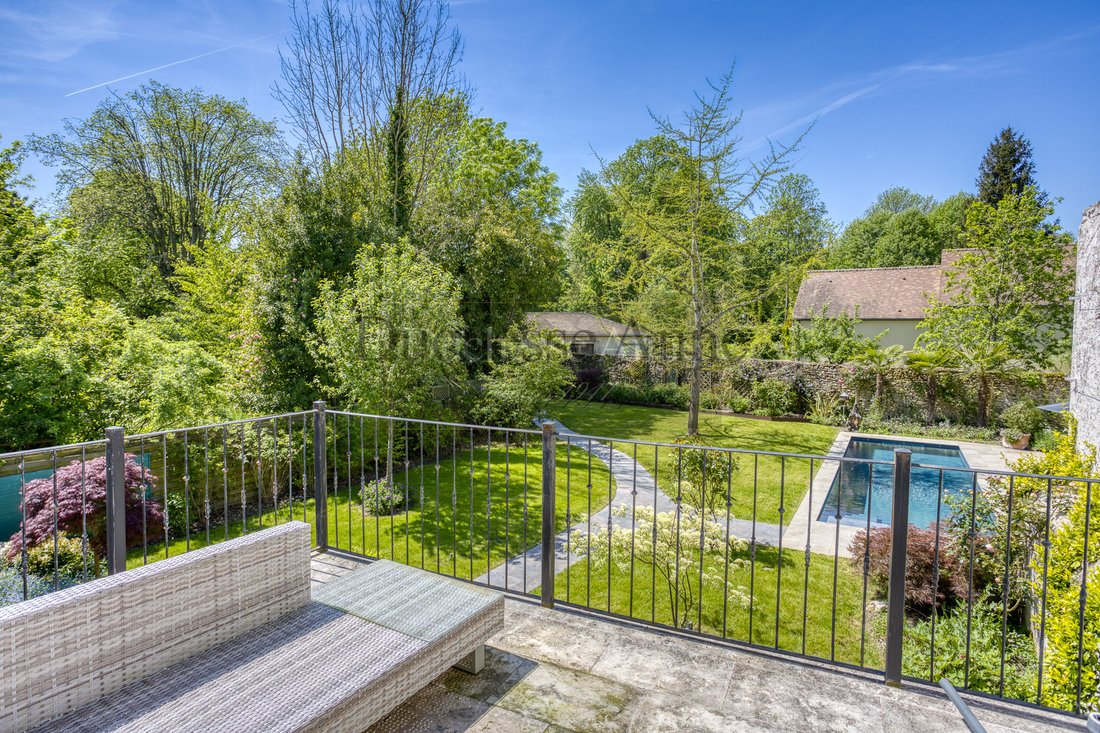 Montfort Amaury In Montfort L'amaury, île De France, Frankreich Zu