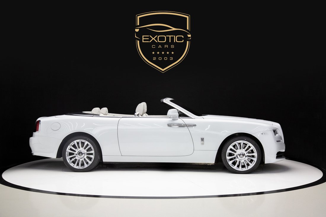 Cabriolet in Dubai, Dubai, United Arab Emirates 3 - 14274283