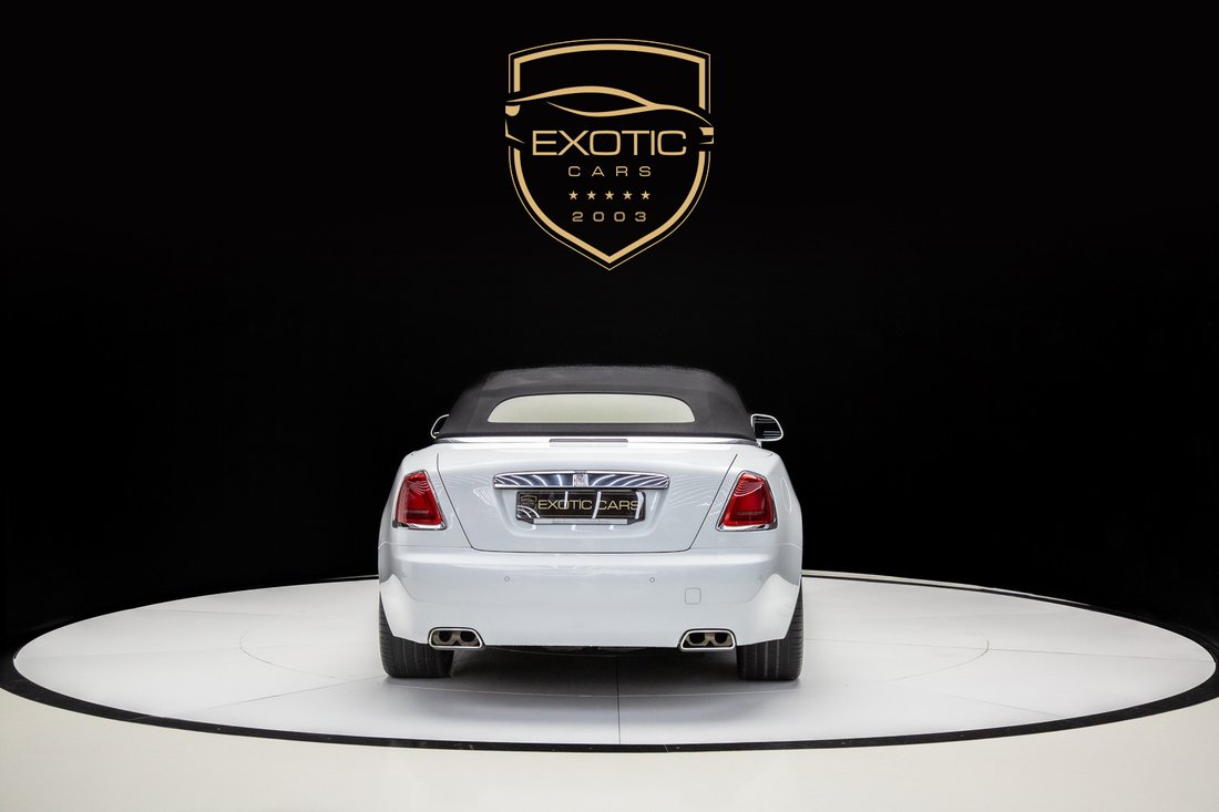 Cabriolet in Dubai, Dubai, United Arab Emirates 5 - 14274283
