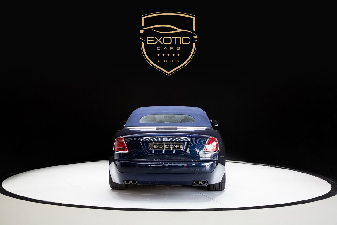 Cabriolet in Dubai, Dubai, United Arab Emirates 5 - 14274268