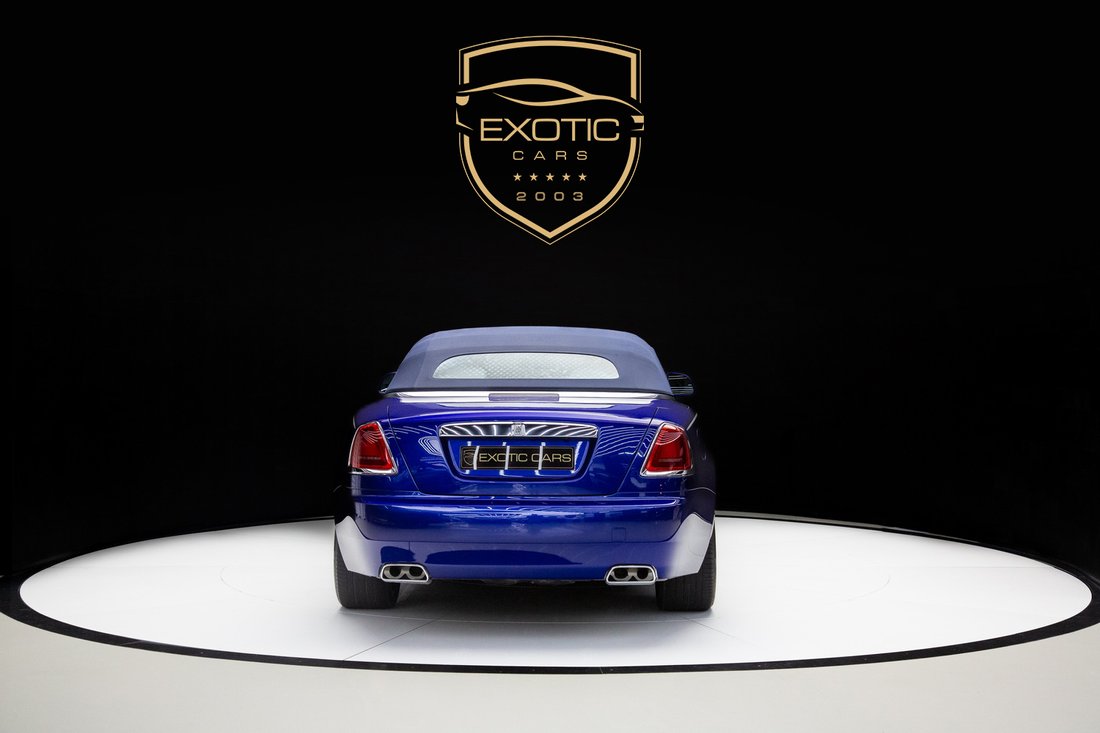 Cabriolet in Dubai, Dubai, United Arab Emirates 5 - 14274270