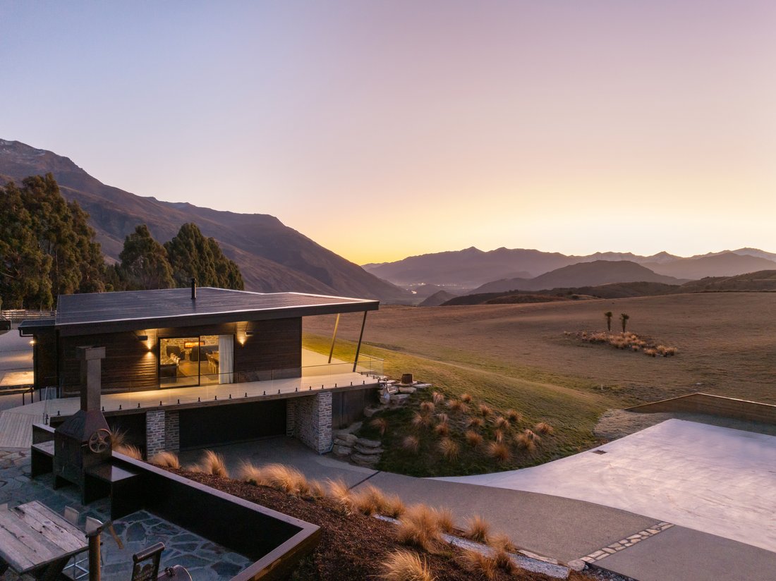 House in Arrow Junction, Otago, New Zealand 1 - 14275391