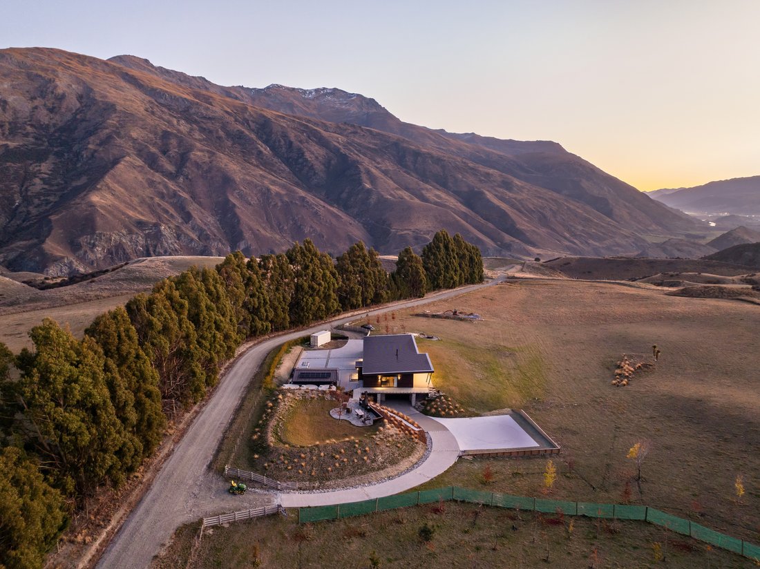 House in Arrow Junction, Otago, New Zealand 2 - 14275391