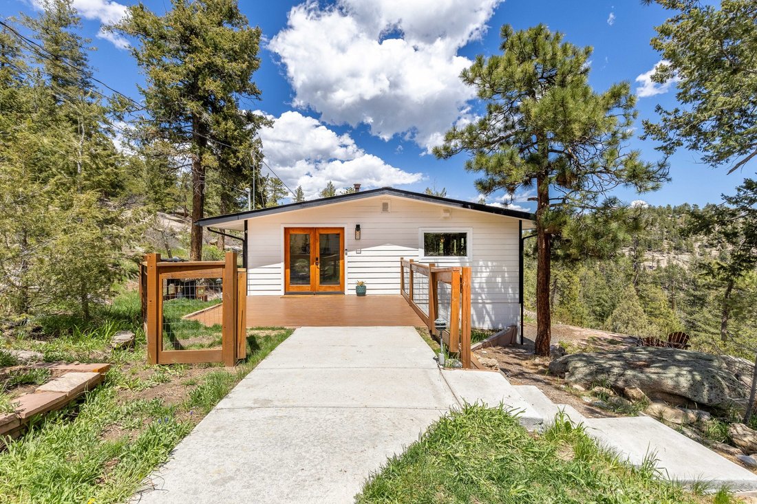 8940 Brandenburger Dr In Morrison, Colorado, United States For Sale