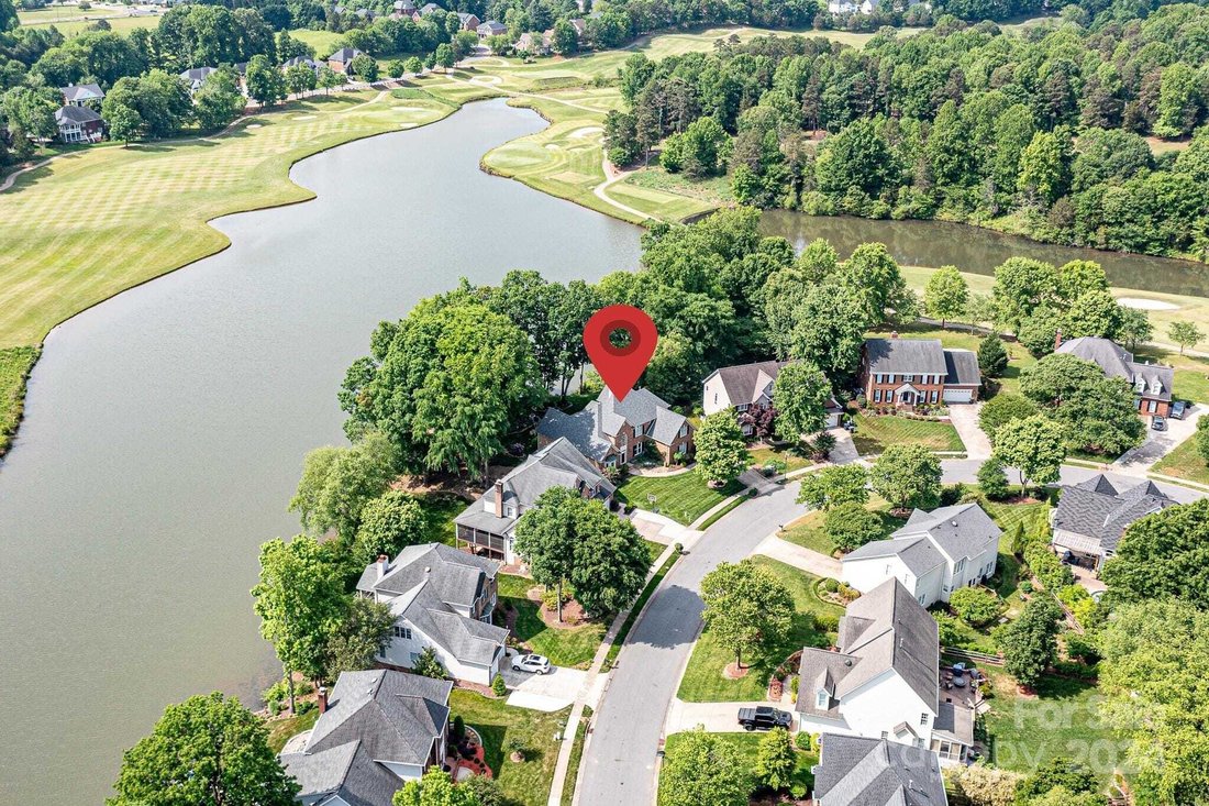 15615 Northstone Drive In Huntersville, North Carolina, United States