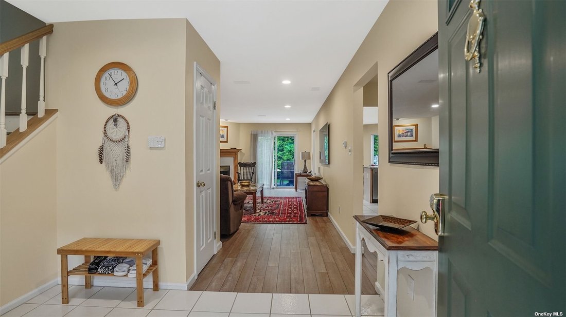 Condo Hauppauge En Hauppauge, Nueva York, Estados Unidos En Venta