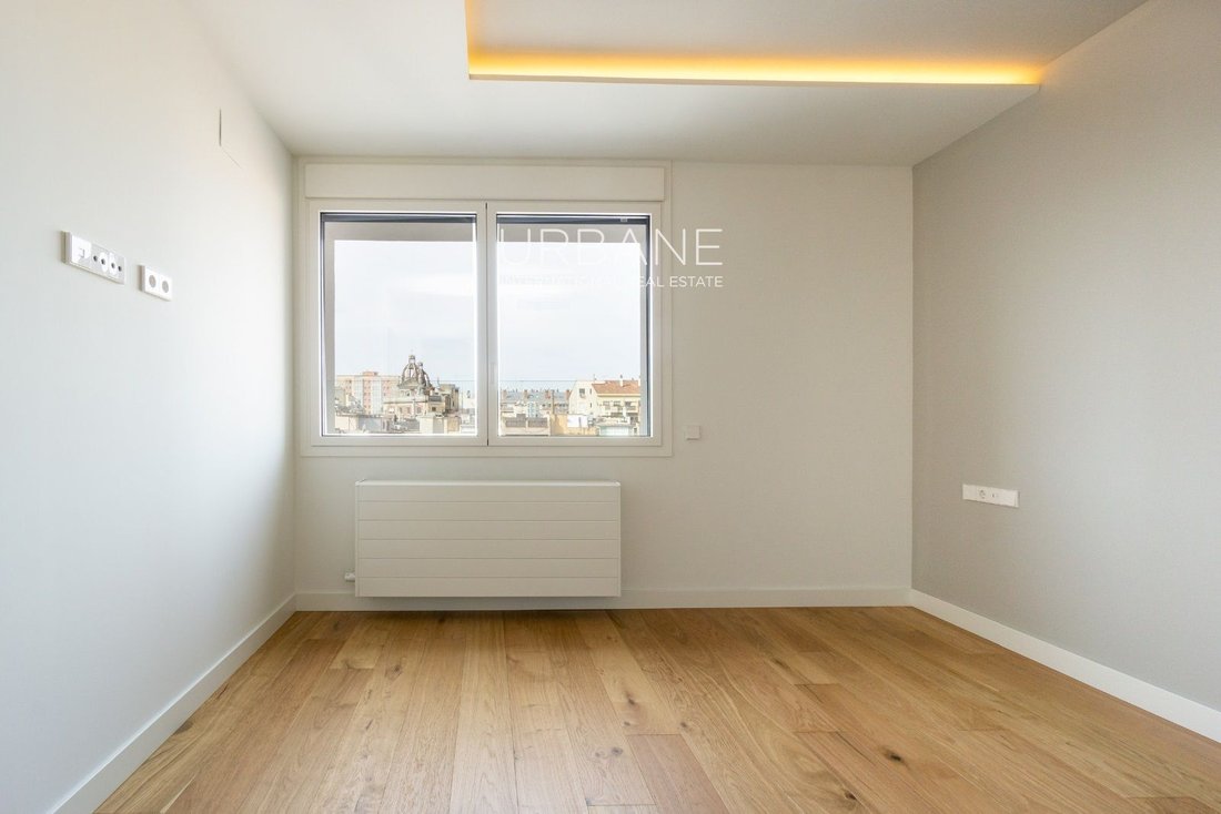 Apartment in Eixample, Barcelona, Spain 4 - 13843411