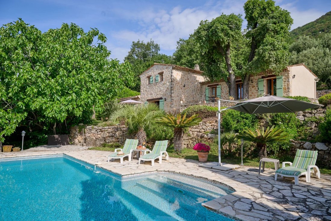 Maison Tourrettes Dans Tourrettes Sur Loup, Provence Alpes Côte D'azur